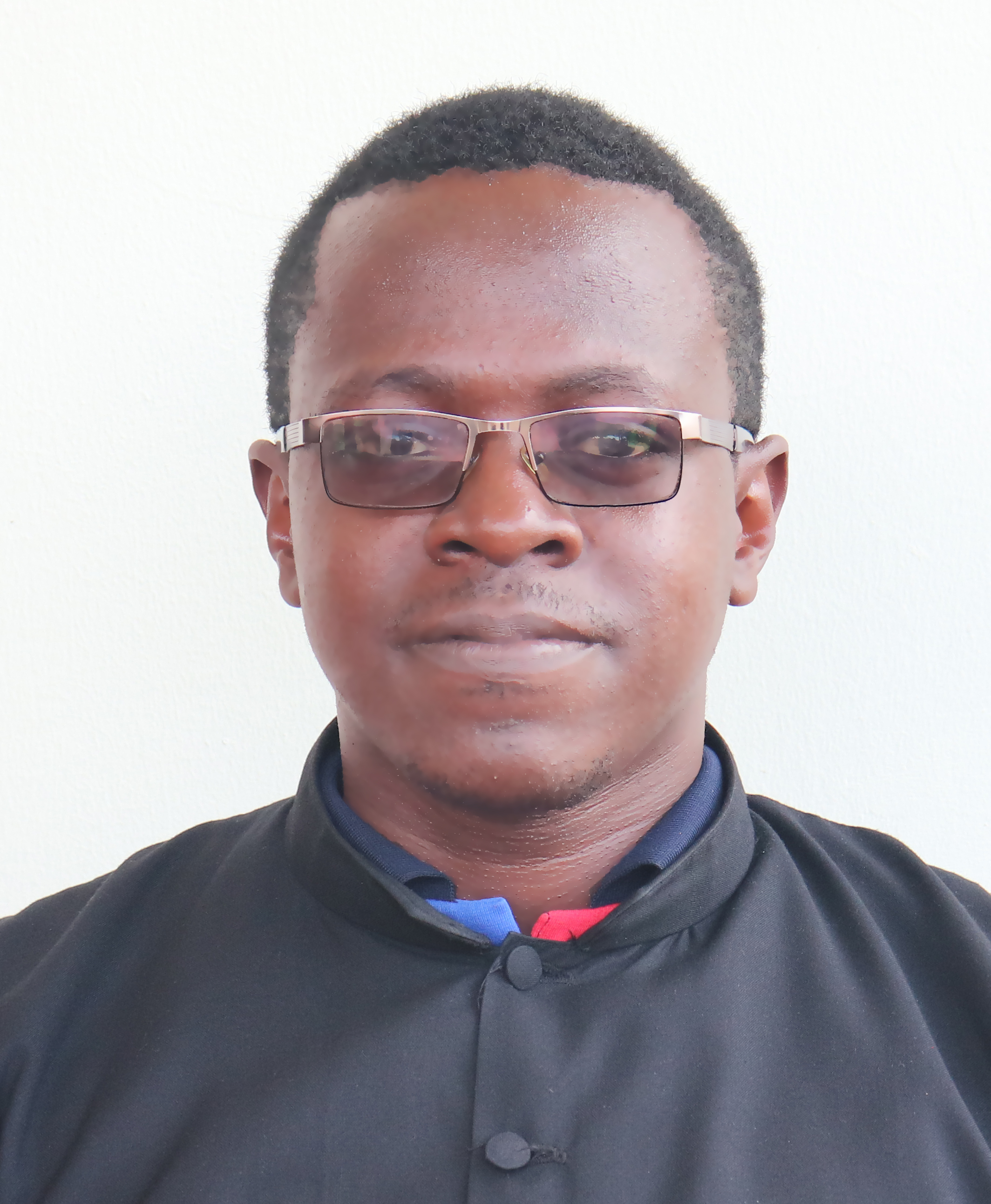 KIROOMO JOHNMARY MUZEI KAMPALA